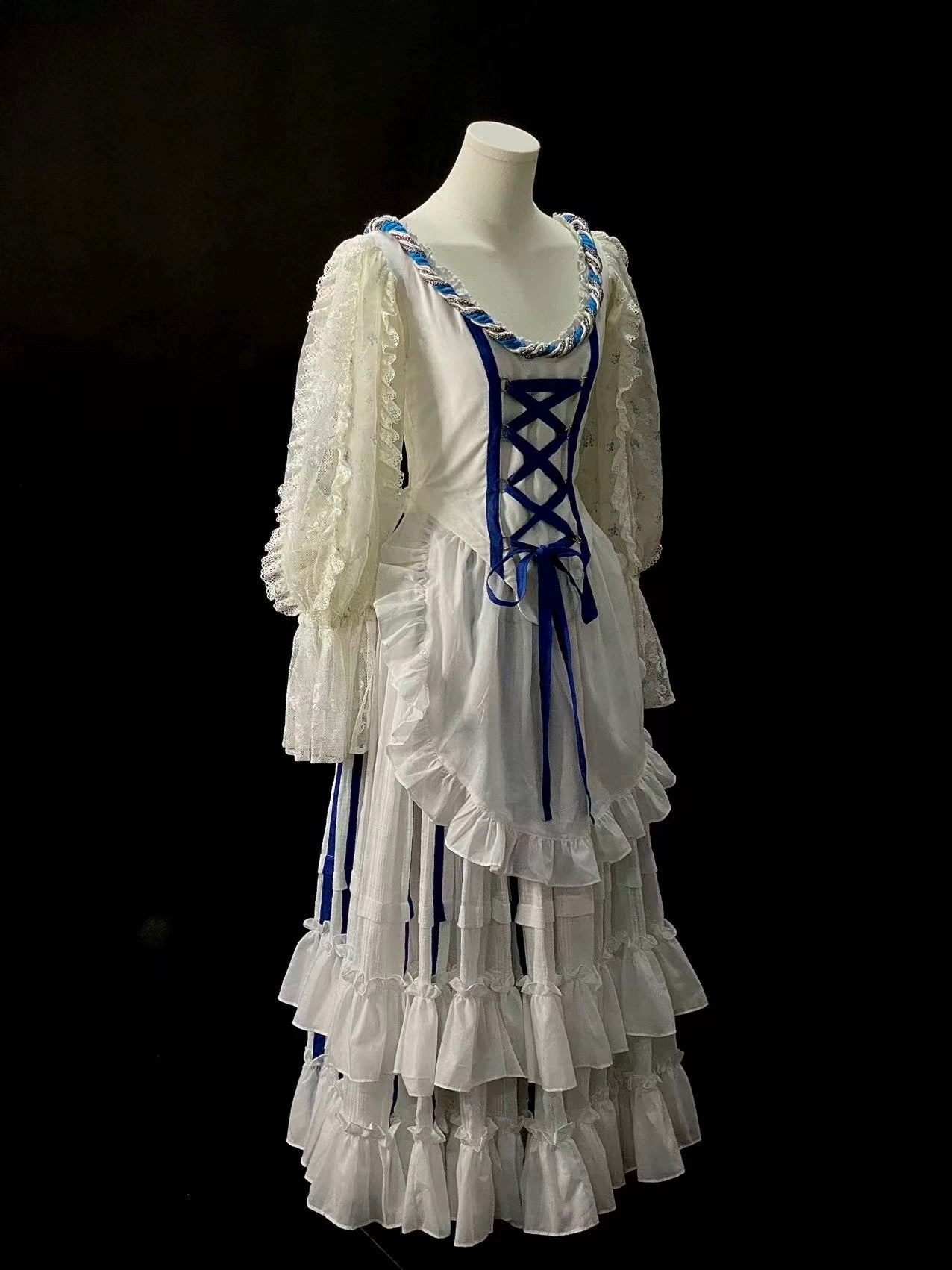 Bavarian Girl