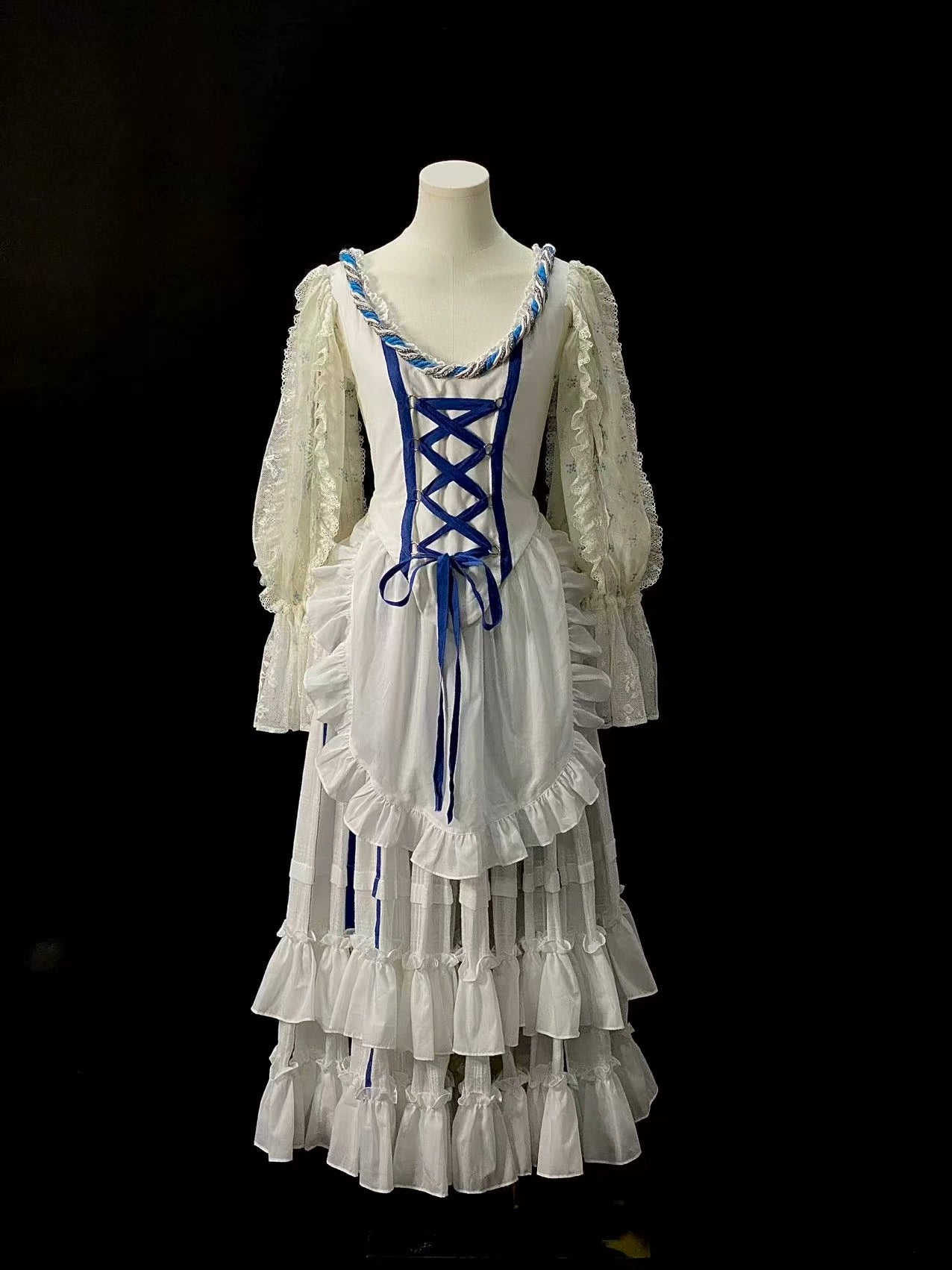 Bavarian Girl