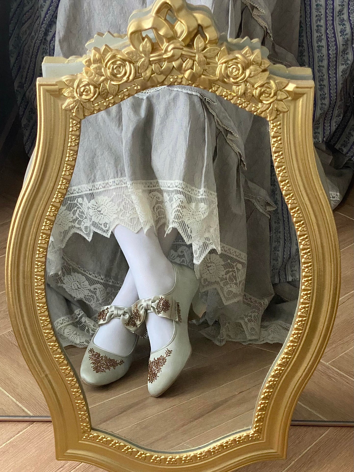 Gilt Bow Rococo Shoes