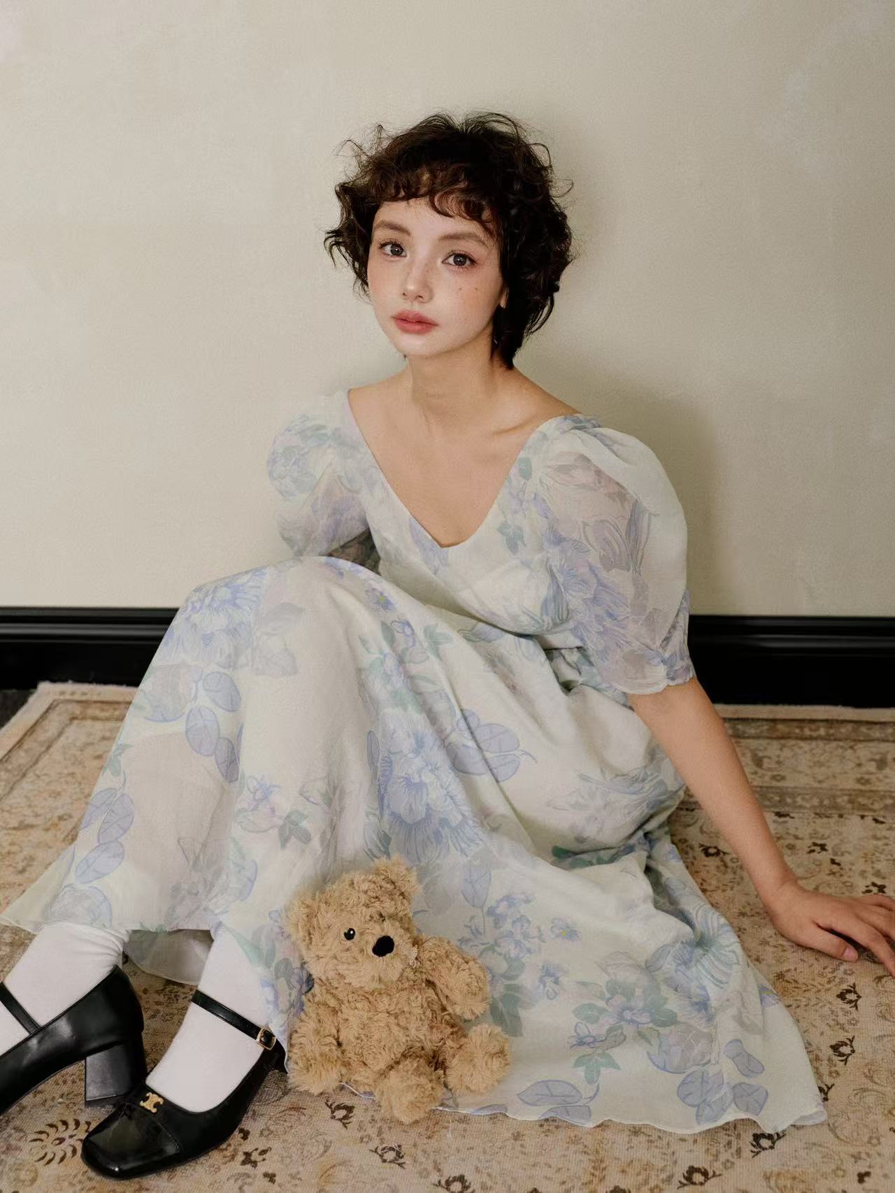 Blue- Floral Laura